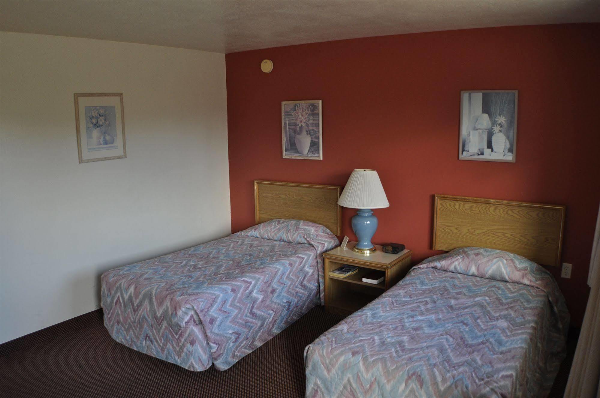 Motel Uptown